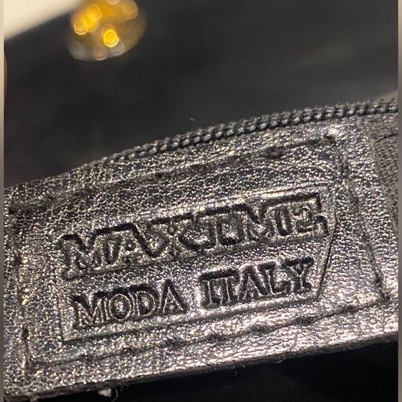 Black Maxime Moda Gold Chain Shoulder Bag from Italy - Picture 6 of 13